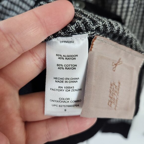 Daisy Fuentes Black/White Knit Button Up Long Sleeve Sweater - Picture 4 of 9